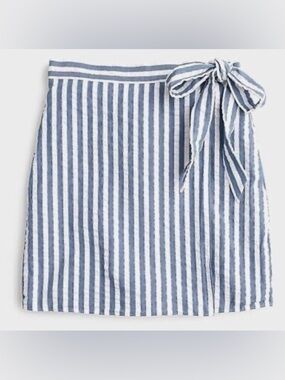 JCrew NWT Blue White Stripe Tie Front Skirt Sz 2 Classic Seersucker Euro summer